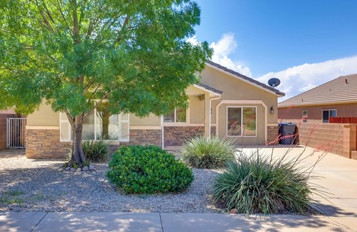 La Verkin Cottage | Lovely Springdale Home, Easy Access to Zion!