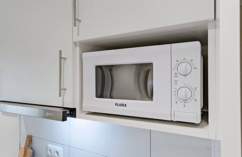 Alvalade Apartment | Lovely studio, fully equipped & near subway (Nº13)