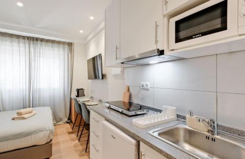 Alvalade Apartment | Lovely studio fully equipped near subway N3