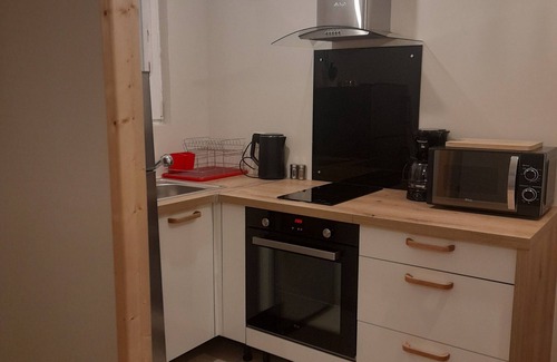 Albertville Apartment | Lovely studio near Albertville station