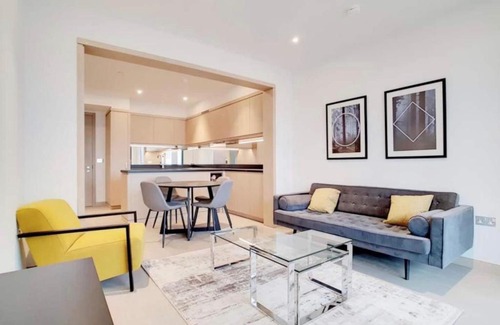Vauxhall Apartment | Lovely two bedroom serviced apartment