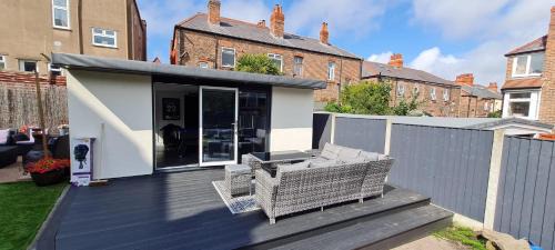 New Brighton House | Lovely unit elgin drive Coastal Bliss Your Seaside Retreat with City Excitement