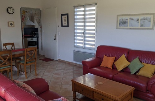 Coex Villa | Lovely villa with private heated swimming pool sleeps up to 6