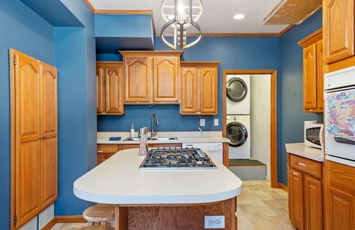 Longbranch House | Lovely Water View at The Chowder House on Filucy Bay