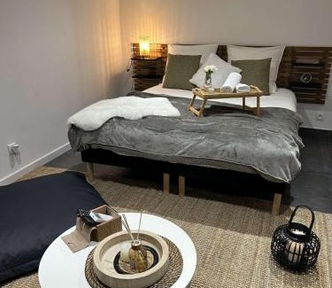 Prefecture House | Loveroom