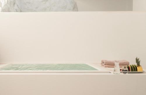 Drafaki Hotel | Lovia Mykonos