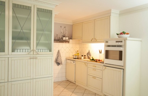 Dagebuell Apartment | Lovingly, maritime furnished apartment surrounded by fields and meadows