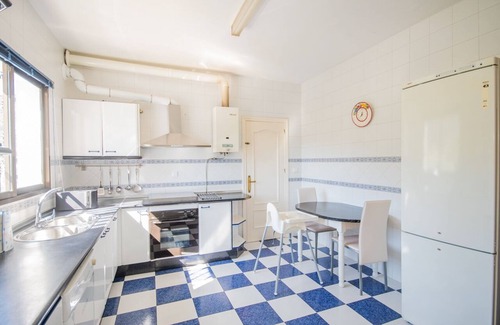 Carcabuey House | Low cost house, incredible location in the center of Andalucia, AC, WIFI, 12 pax.