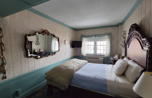 Stillwater Hotel | Lowell Inn