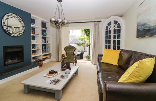 Tavistock House | Lower Culvermead