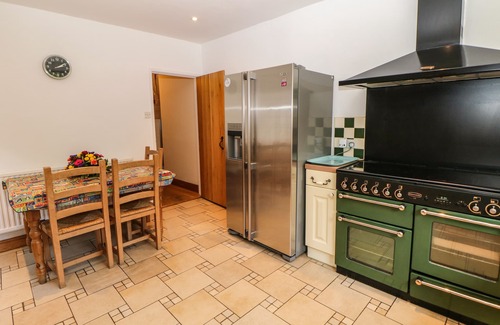 Chinley Cottage | LOWER LANE HOUSE, pet friendly, with open fire in Chinley
