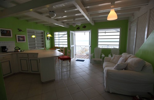 Hastings Apartment | Lower Swanage - 1 bedroom on the Beach.