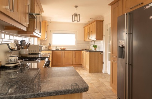 Woolacombe Apartment | Lower Upover - Woolacombe-4 Bed-Sleeps 7-tjsluo