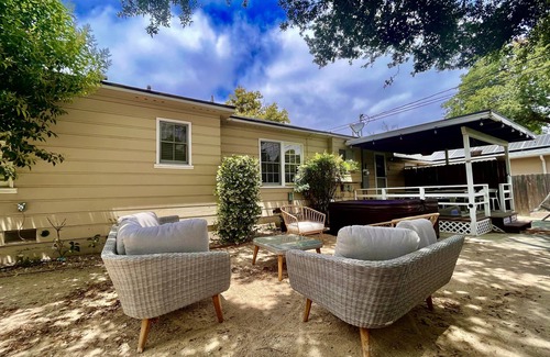 Paso Robles House | Lp4 The wine lover home with hot tub in Paso downtown