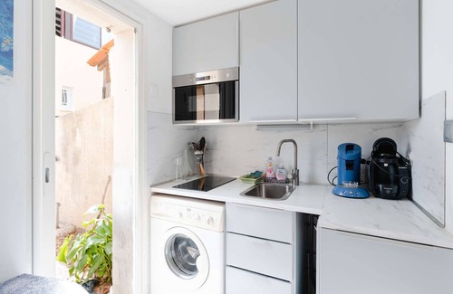 Les Ayguades House | LS203 Air-conditioned house for 5 people near the sea with swimming pool