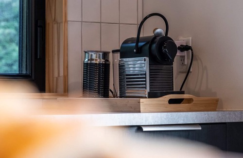 Sainte-Lucie-des-Laurentides Ski Chalet | Luxury waterfront chalet, quiet lake, hot tub