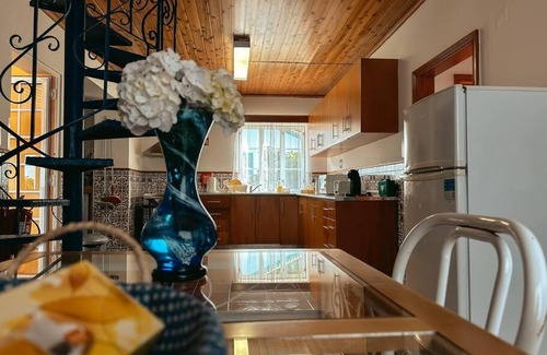 Biscoitos Apartment | Luana House