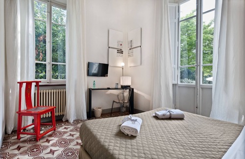 Lucca Historical Center Bed & Breakfast | Lucca In Villa Lucrezia
