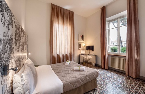 Lucca Historical Center Bed & Breakfast | Lucca In Villa Lucrezia