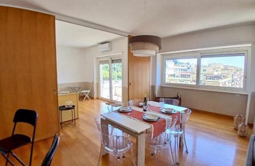 Flaminio Apartment | Luce, Silenzio ed Eleganza nel Cuore di Roma