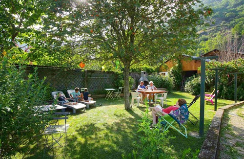 Bagneres-de-Luchon Apartment | Luchon Apartment T2 Downtown Balcony Garden Wifi # 6