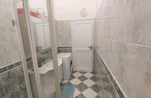 Sestri Ponente Apartment | Lucia appartamento uso esclusivo - Aeroporto Genova Sestri Ponente