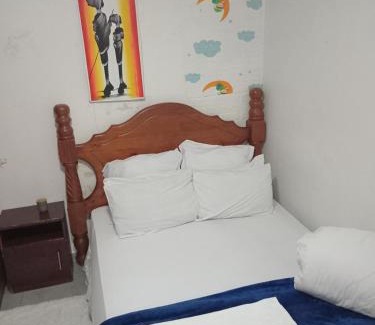 Goodwood Bed & Breakfast | Lucian Bed and Breakfast