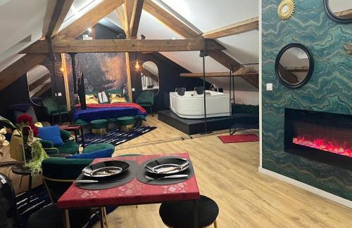 Faubourg North Apartment | Lucifer SPAS