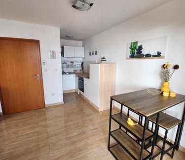 Cesarica Apartment | Lucija