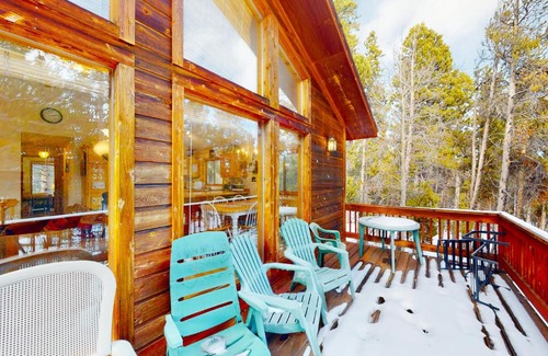 Fairplay House | Lucky Bear's Lair