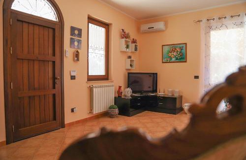 Cinisi Villa | Lucy's cottage