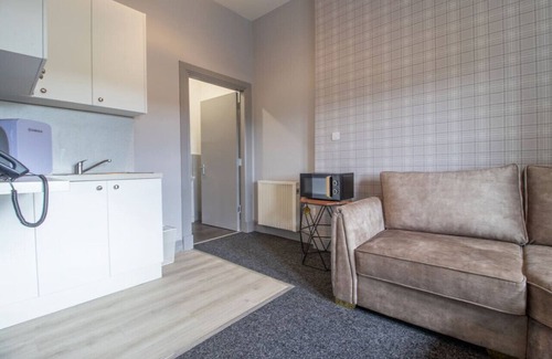 Kilmarnock Condo | Lugton Rooms - Twin bedroom suite