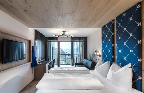 San Genesio Atesino Hotel | Luis & die Buabm - Gasthof Jenesien