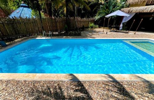 Melgar House | Lujosa Mansión Tipo Bali
