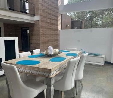 Envigado Villa | lujosa y tranquila casa en envigado