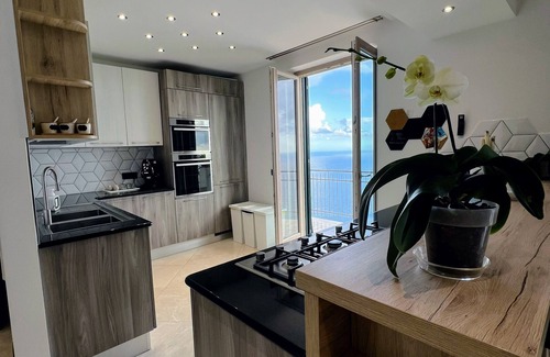 Conca dei Marini House | L’Ulivo Blu house, 5km from AmalfinPanoramic view on the Amalfi Coastnn