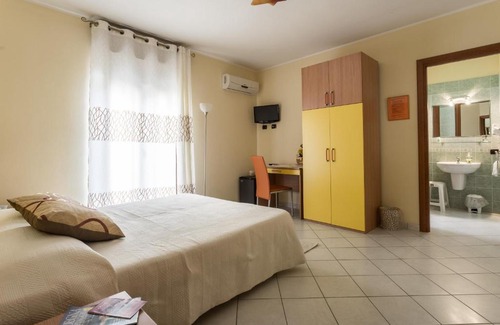Selargius Bed & Breakfast | Luna Dorata