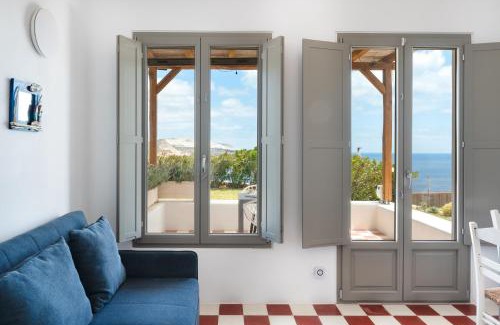 Milos Apartment | Luna Rossa Milos - Moon Kiss