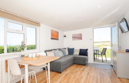 Widemouth Bay House | Lundy View Chalet