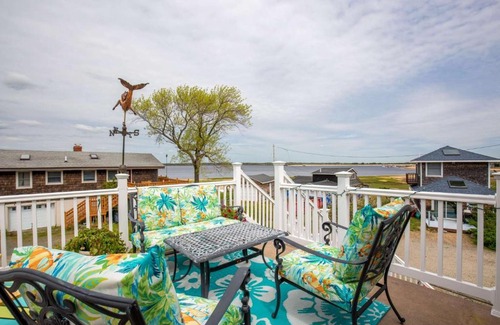 Newburyport House | Luney Dunes Penthouse