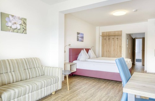 Drobollach am Faakersee Bed & Breakfast | Lupinienweg - Fewo Nr.2 - Ferienwohnungen Petschnig