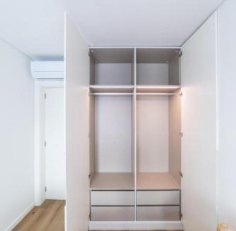 Santo Amaro Apartment | Lusíadas 53 2ºD - Beautiful two-bedroom apartment