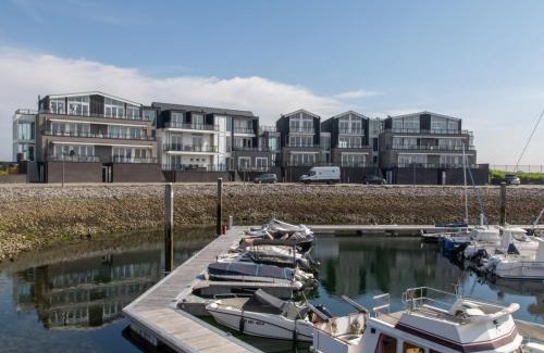 Sint-Annaland House | Lush apartment with water views
