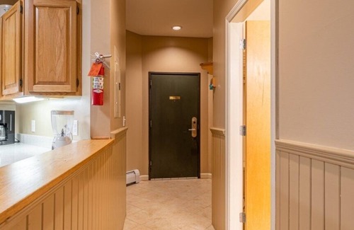 Jeffersonville Condo | Lush Club Wyndham Smugglers Notch, 2 Bedroom Suite