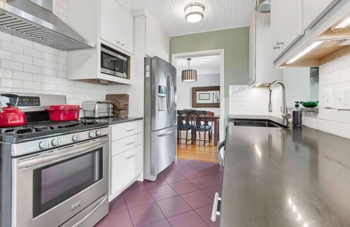 Anderson Township Apartment | Lush Fenced Back Yard | Lush Yard | Birdwatching | Fire Pit | Hammock