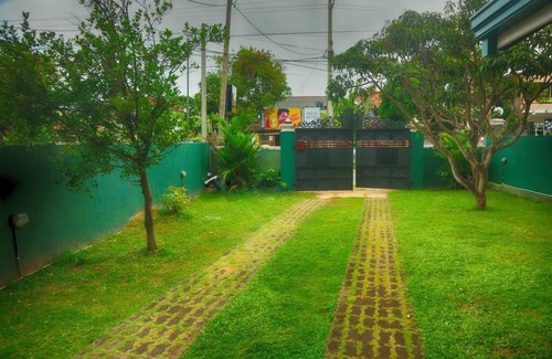 Ettukala House | lush land guests house