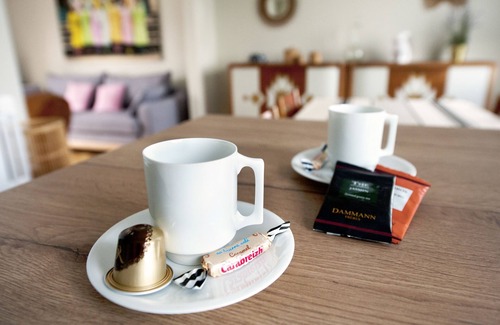 Le Croisic Apartment | Lutin des marais | Close to beach and port, for a quiet, authentic stay