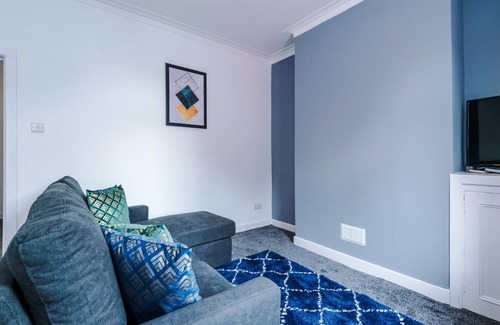 Openshaw House | Lux 2 Bedroom House Manchester