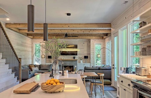 Clayton Cabin | Lux Cabin- Hot Tub, Mtn Views, Mins to Clayton