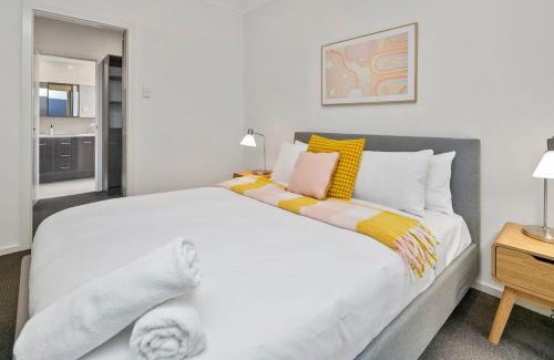 Henley Beach South House | LUX Henley Beach - 4BD 3 5BA